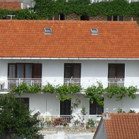 Room Dobrenka Χβαρ Εξωτερικό φωτογραφία
