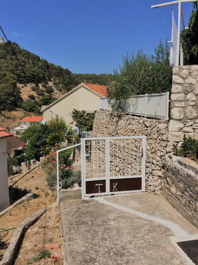Room Dobrenka Χβαρ Εξωτερικό φωτογραφία